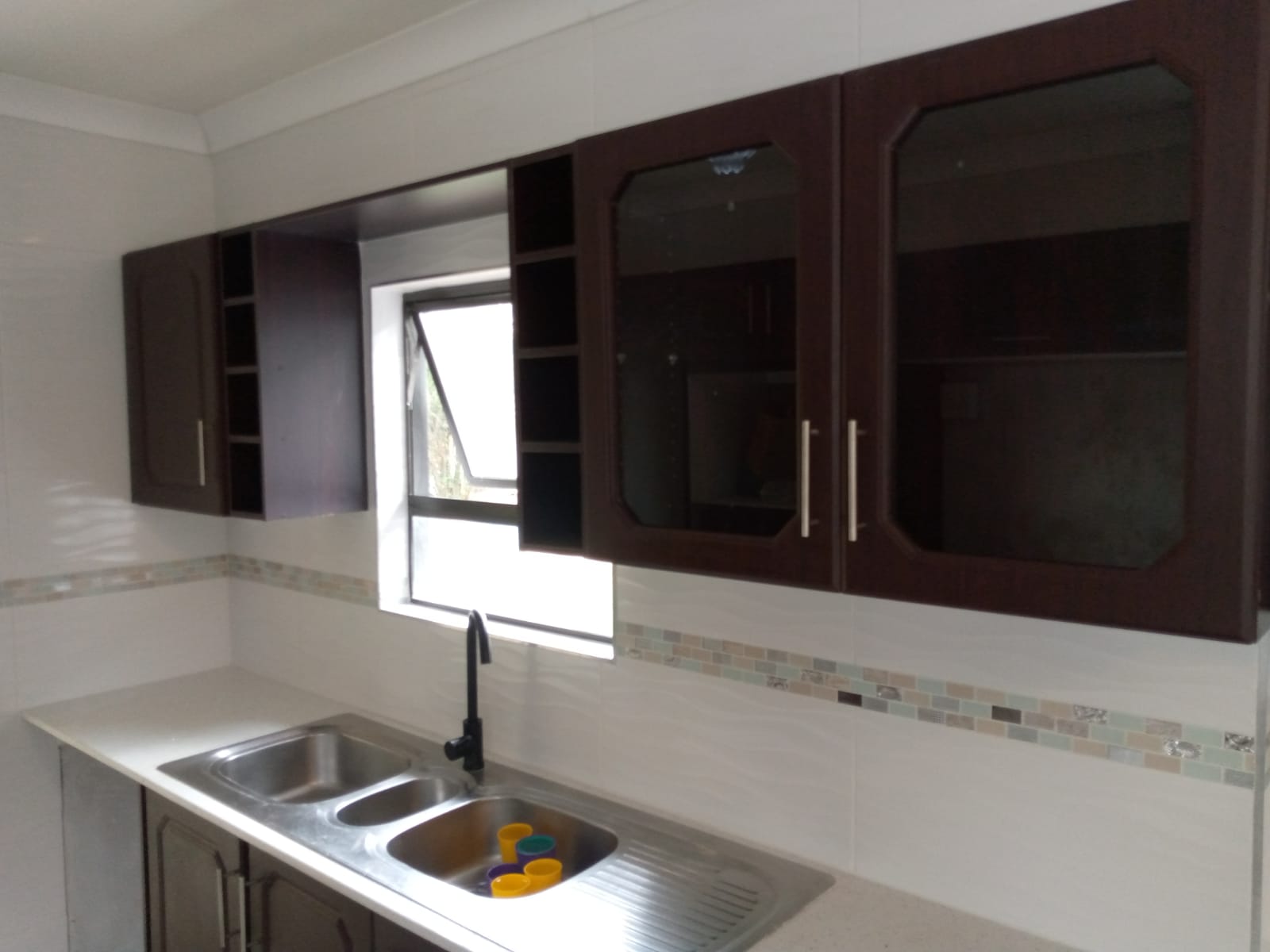 WhatsApp Image 2024-02-12 at 21.07.49_271801d8